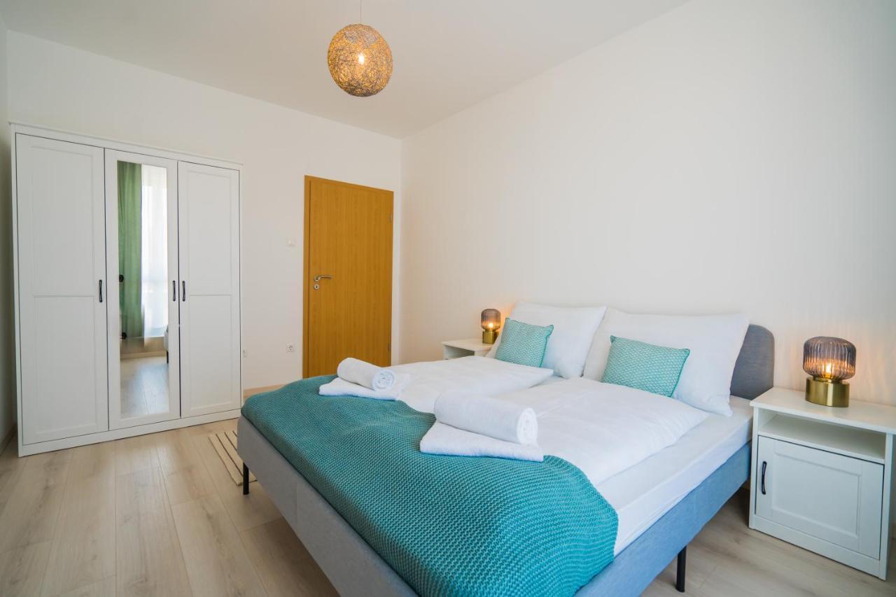 Myflat Golden Coast Panorama Apartment Siofok Exterior photo